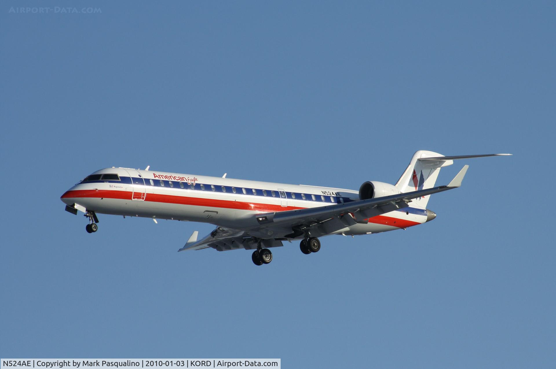 N524AE, 2004 Bombardier CRJ-701 (CL-600-2C10) Regional Jet C/N 10154, CL-600-2C10