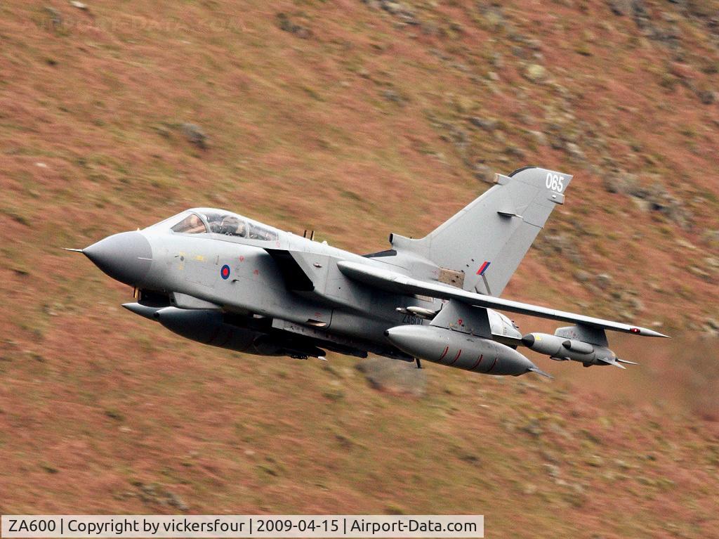 ZA600, 1982 Panavia Tornado GR.4 C/N 122/BS039/2123, Royal Air Force Tornado GR4 (c/n BS039) operated by the Marham Wing, coded '065'. Taken at Dunmail Raise, Cumbria.