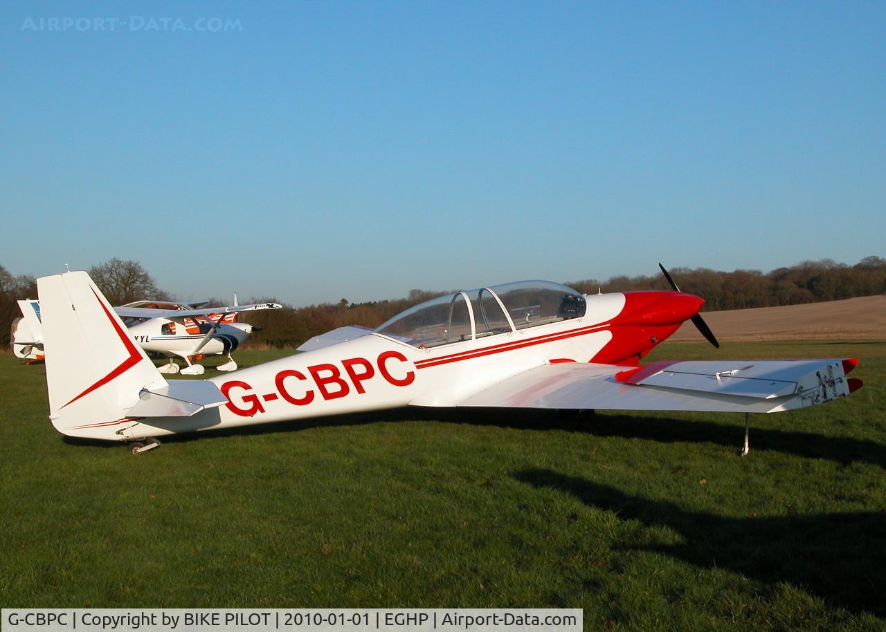 G-CBPC, 1972 Sportavia-Putzer RF-5B Sperber C/N 51013, NEW YEARS DAY FLY-IN
