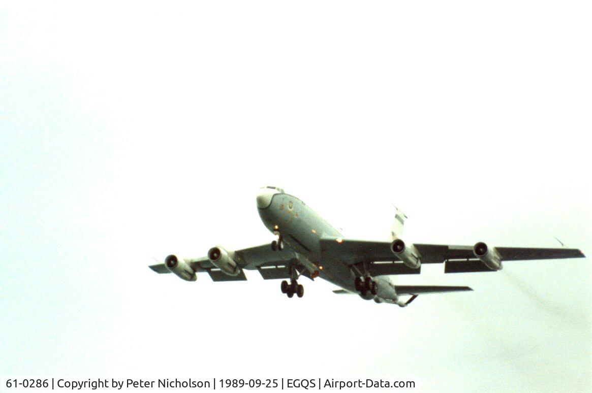 61-0286, 1961 Boeing EC-135H Stratotanker C/N 18193, EC-135H Stratotanker command post of the 10th Airborne Command and Control Squadron based at RAF Mildenhall on practice approach to RAF Lossiemouth in September 1989.