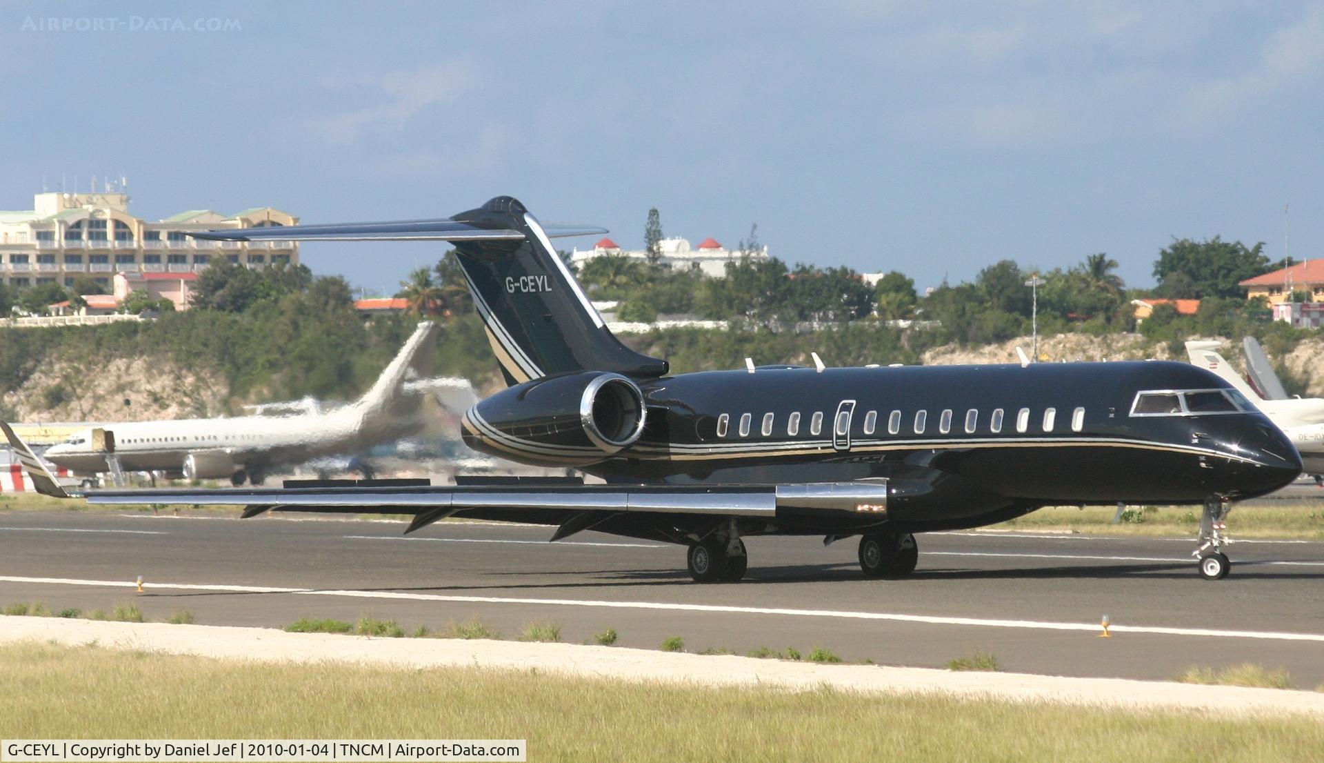 G-CEYL, 2006 Bombardier BD-700-1A10 Global Express C/N 9196, G-CEYL just landed at TNCM