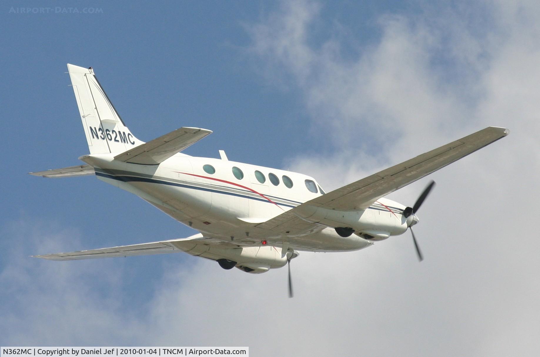 N362MC, 1978 Beech C90 King Air C/N LJ-760, N362MC departing TNCM