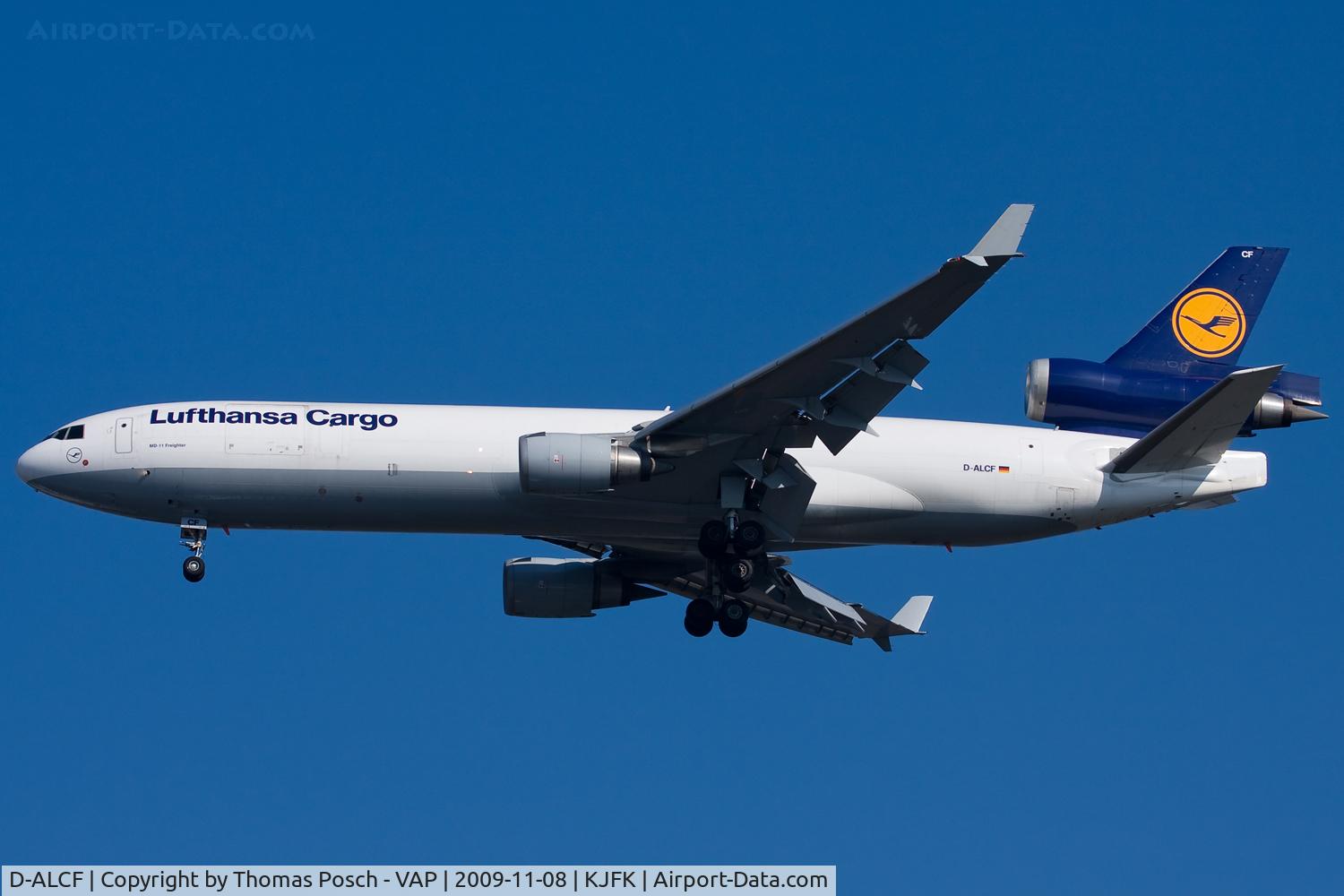 D-ALCF, 1999 McDonnell Douglas MD-11F C/N 48798, Lufthansa