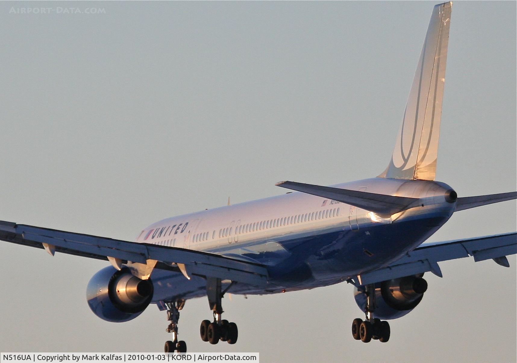 N516UA, 1990 Boeing 757-222 C/N 24860, United Airlines  Boeing 757-222, N516UA, UAL136, arriving RWY 28 KORD from KSFO.
