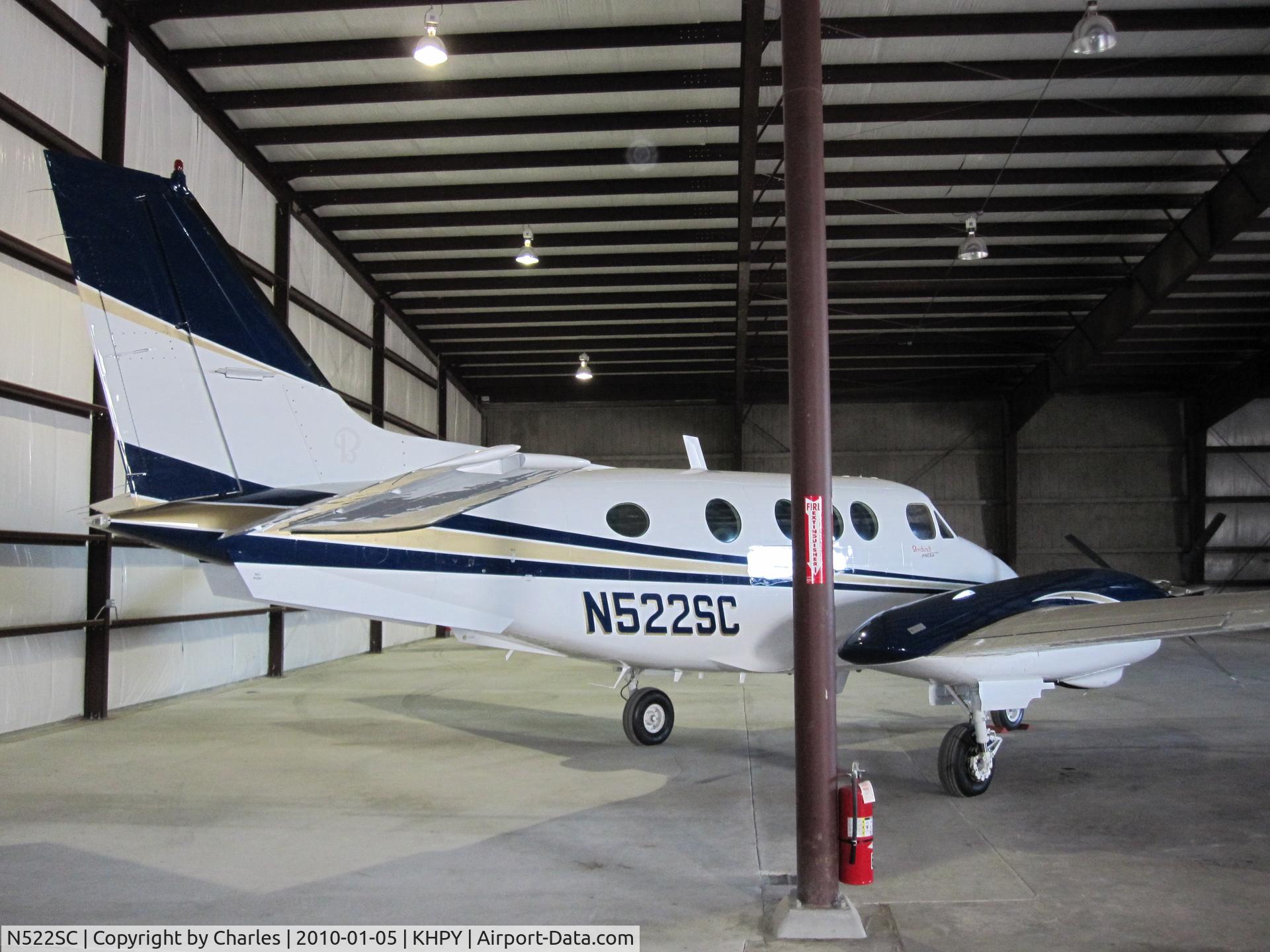 N922AA, 1982 Beech C90 King Air C/N LJ-1022, One fine ride