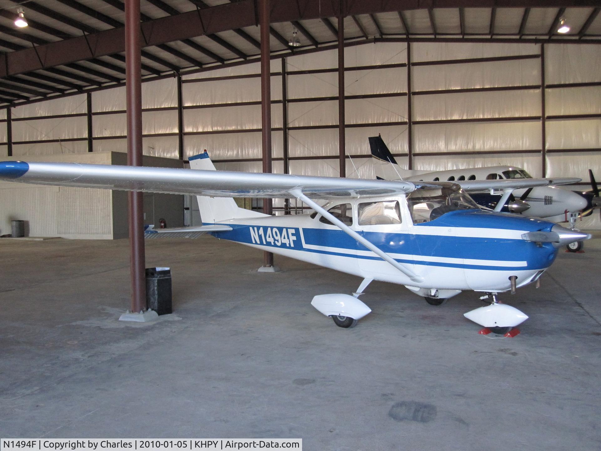 N1494F, 1966 Cessna 172H C/N 17254989, Beautiful - Total restored 172