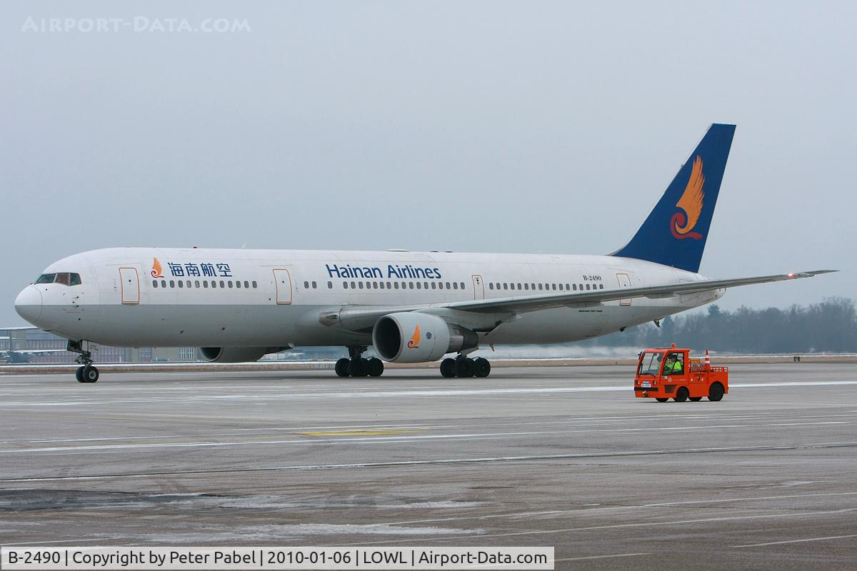 B-2490, 2002 Boeing 767-34P/ER C/N 33047/889, div. BUD