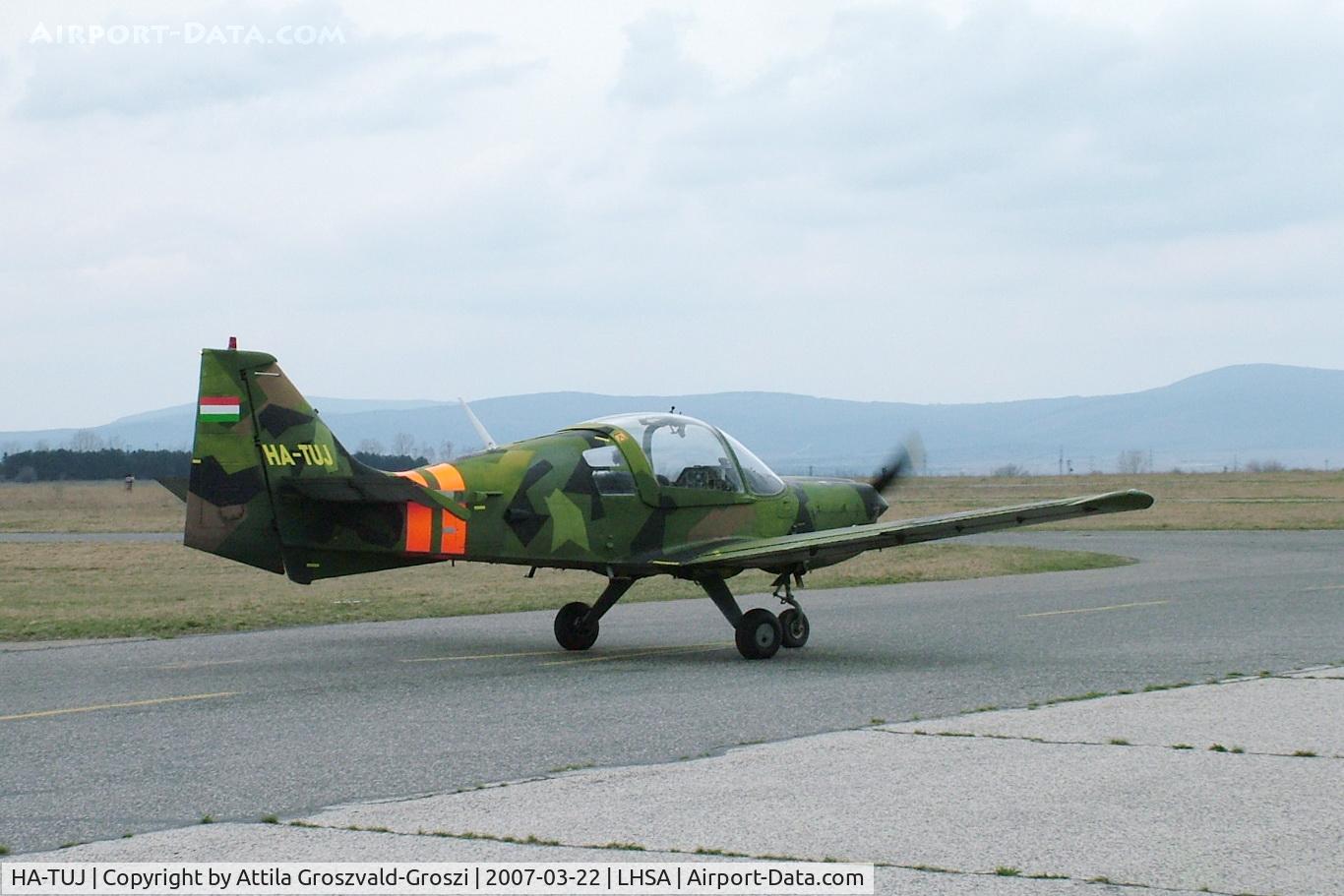 HA-TUJ, 1971 Scottish Aviation Sk.61D Bulldog C/N 104, Szentkirályszabadja Airport - Hungary - Visitor