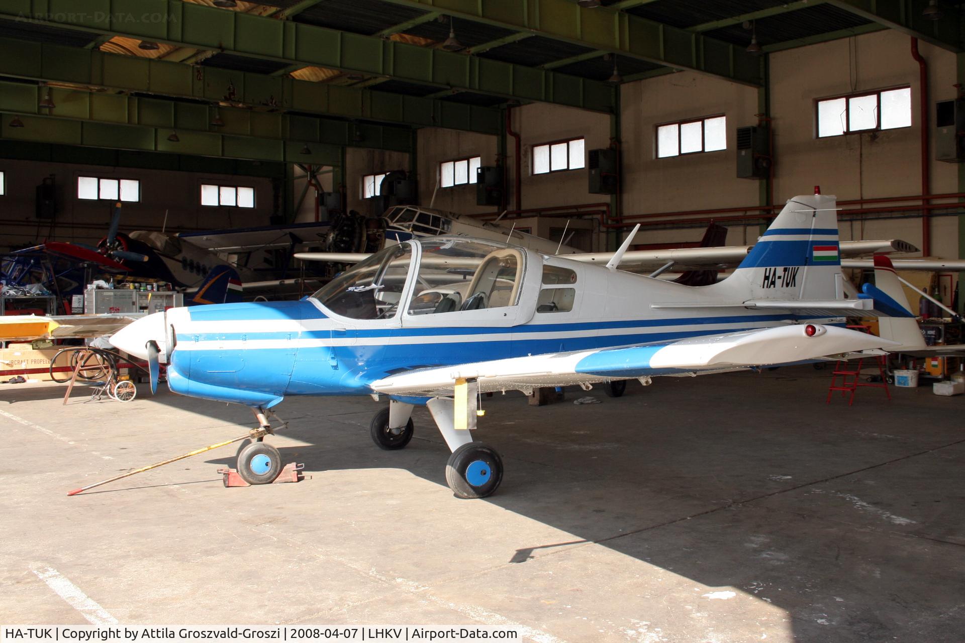 HA-TUK, 1972 Scottish Aviation Sk.61D Bulldog C/N BH100/145, Hungary-Kaposújlak airport hangar