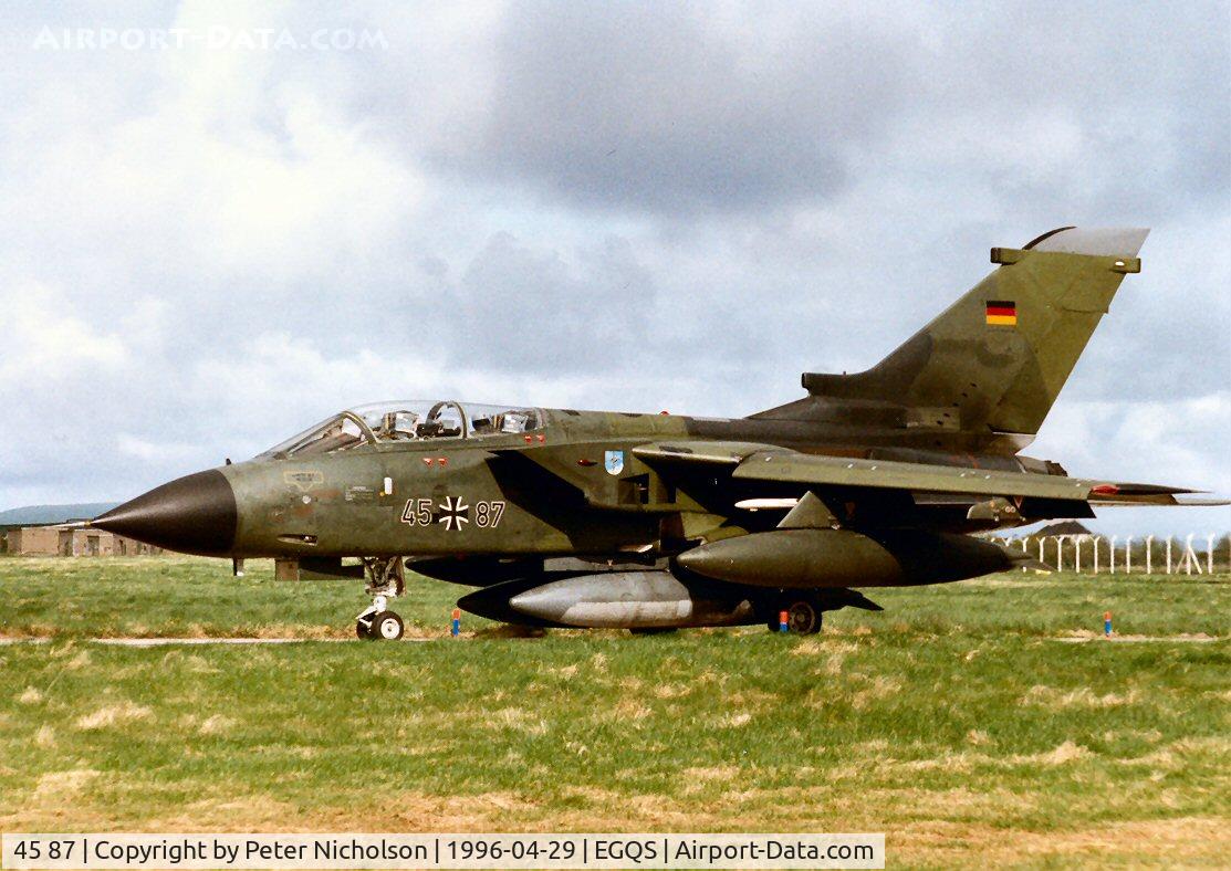 45 87, Panavia Tornado IDS C/N 713/GS228/4287, Tornado IDS of JBG-34 taxying to the active runway at Lossiemouth in April 1996.