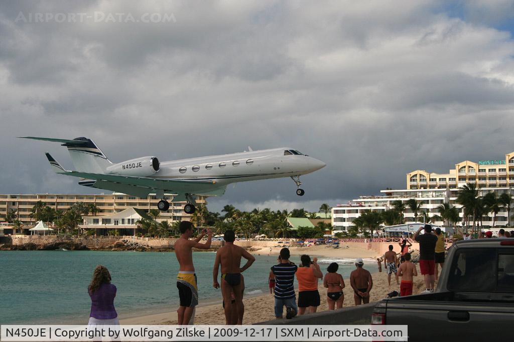 N450JE, 1993 Gulfstream Aerospace Gulfstream IV-SP C/N 1233, visitor