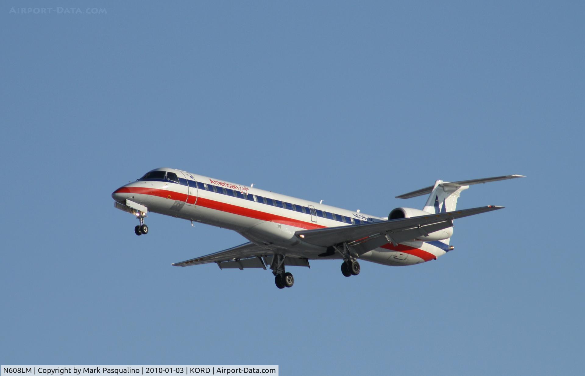 N608LM, 1998 Embraer ERJ-145LR (EMB-145LR) C/N 145068, EMB-145