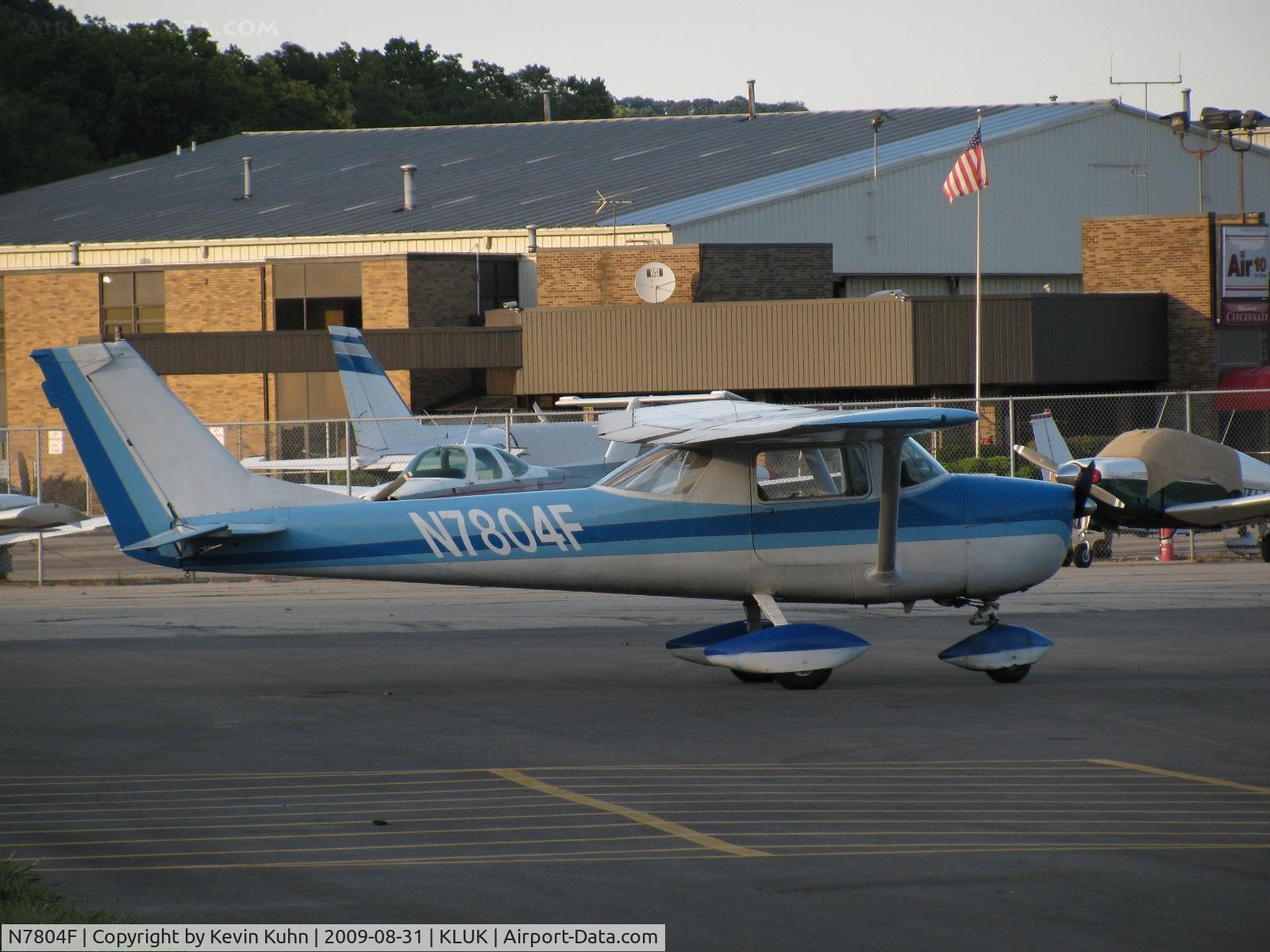 N7804F, 1966 Cessna 150F C/N 15063904, Dusk