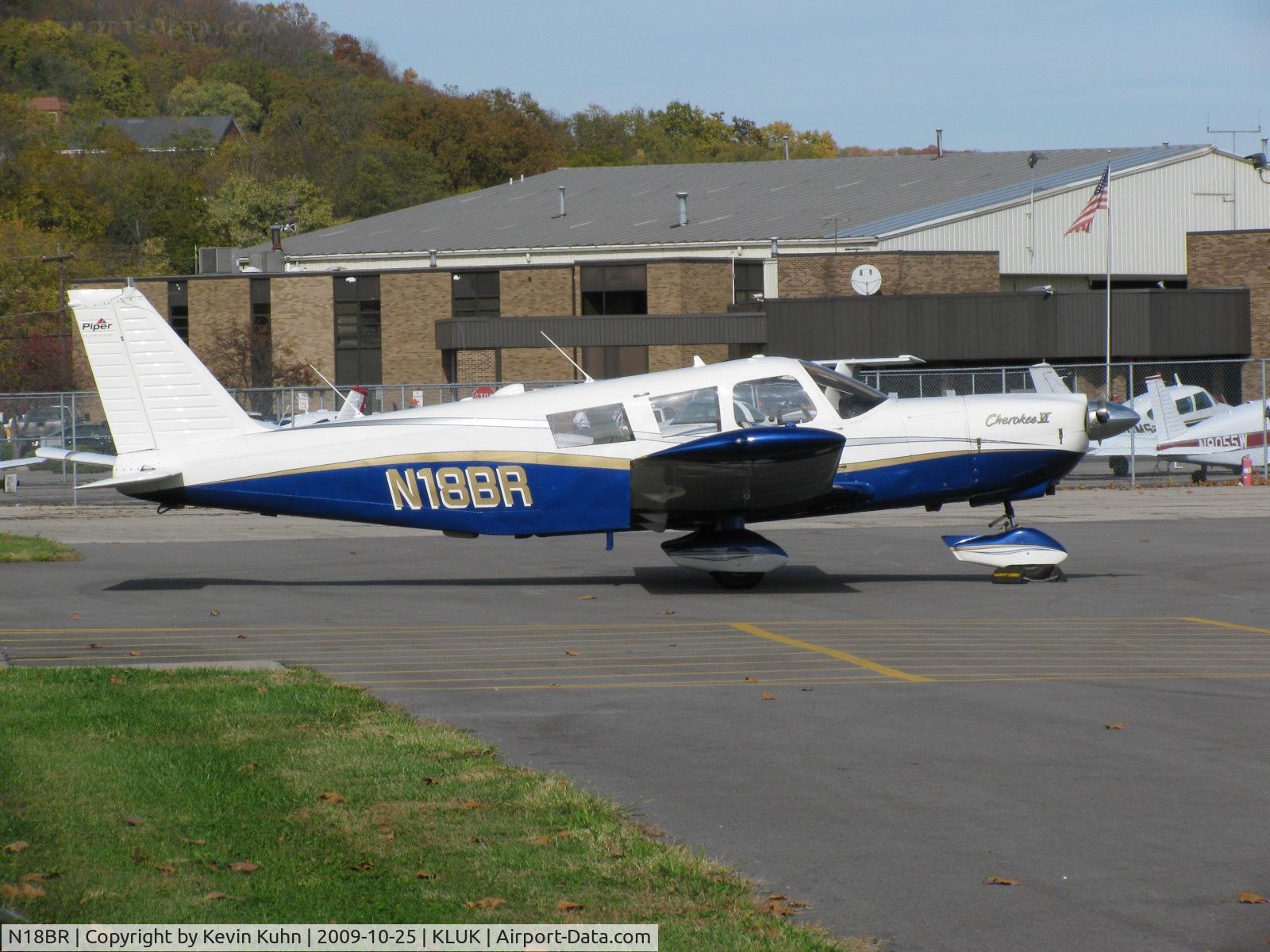 N18BR, 1966 Piper PA-32-260 Cherokee Six C/N 32-371, Visiting Cherokee Six