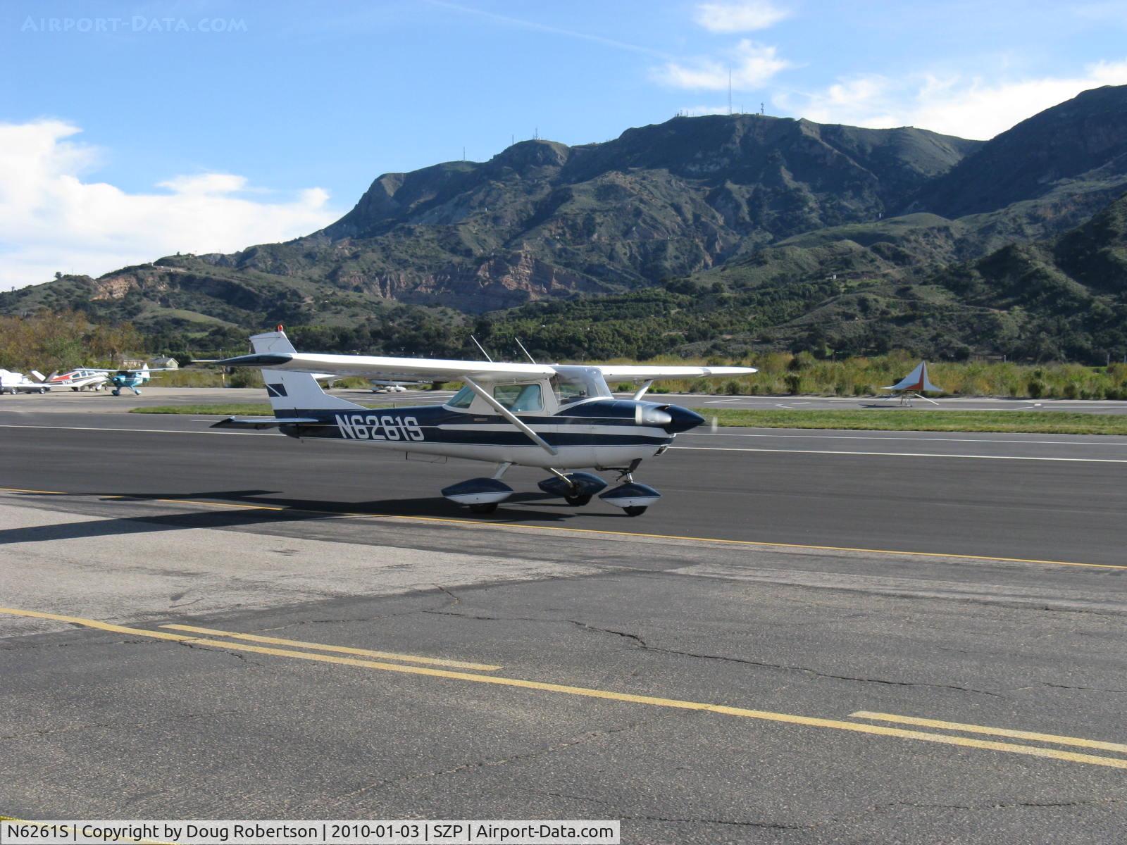N6261S, 1967 Cessna 150G C/N 15067061, 1967 Cessna 150G, Continental O-200 100 Hp, taxi to Rwy 04