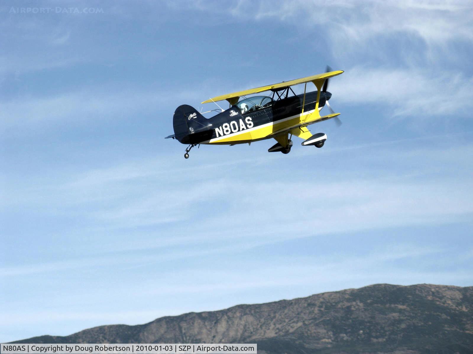 N80AS, 1992 Pitts S-2B Special C/N 5244, 1992 Pitts Aerobatics S-2B, Lycoming AEIO-540, takeoff climb Rwy 04