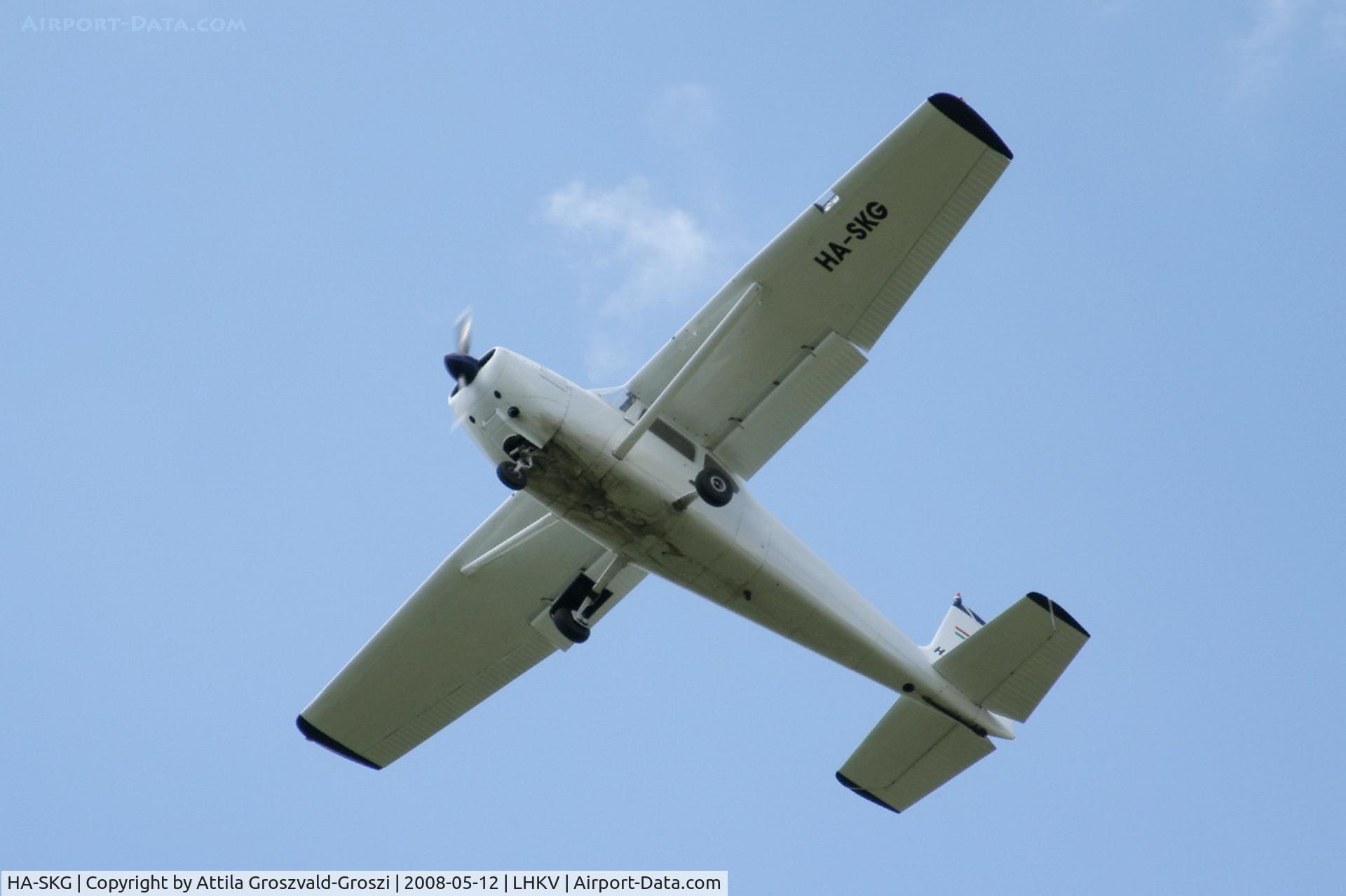 HA-SKG, 1957 Cessna 182A Skylane C/N 34371, Hungary-Kaposújlak airport.