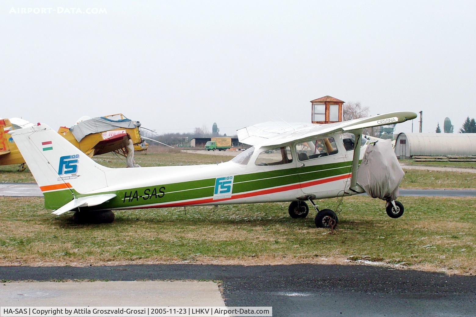 HA-SAS, 1978 Cessna 172N C/N 17270622, Hungary-Kaposújlak airport.
