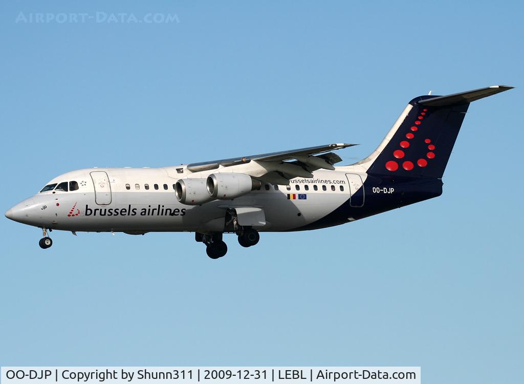 OO-DJP, 1996 British Aerospace Avro 146-RJ85 C/N E.2287, Landing rwy 25R