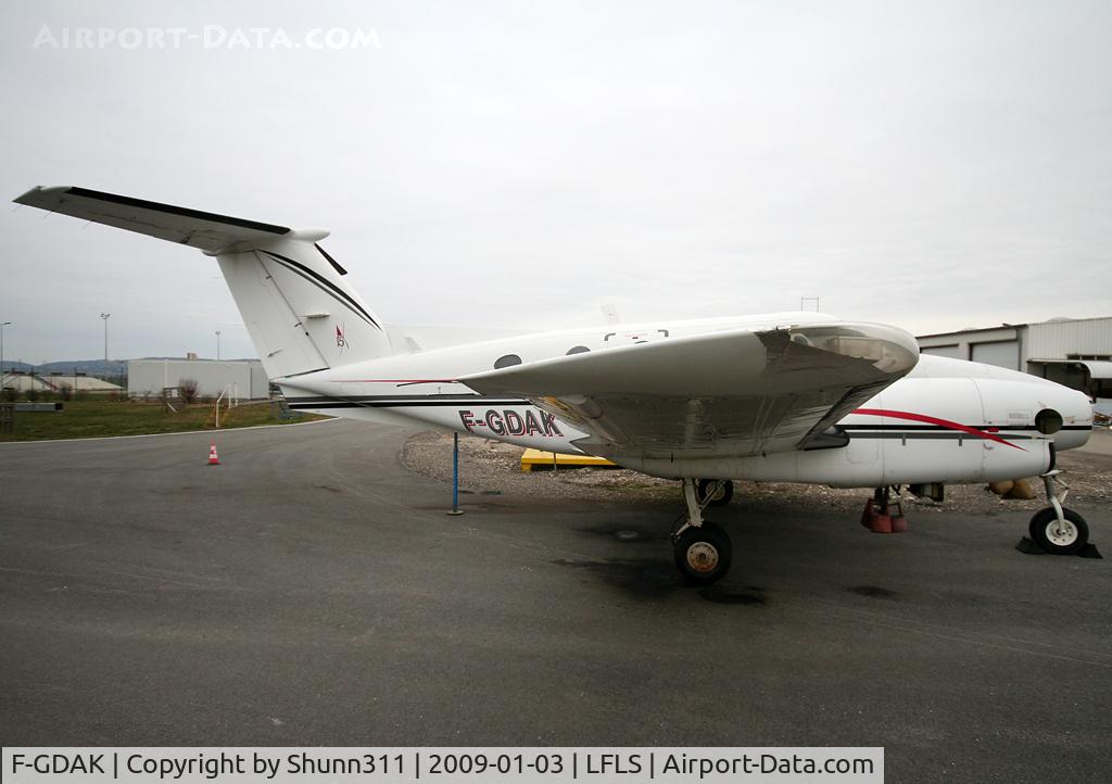 F-GDAK, 1981 Beech F90 King Air C/N LA-141, Apparently stored near petrol area...
