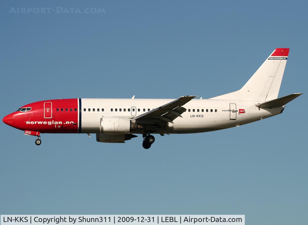 LN-KKS, 1989 Boeing 737-33A C/N 24094, Landing rwy 25R