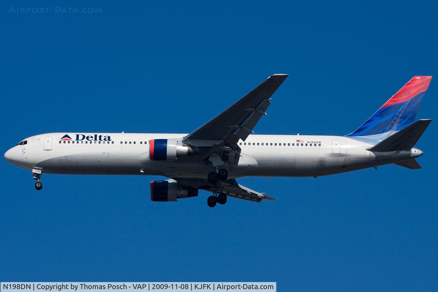 N198DN, 1998 Boeing 767-332 C/N 28455, Delta Airlines