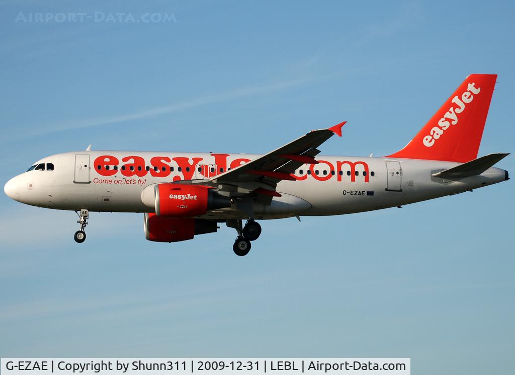 G-EZAE, 2006 Airbus A319-111 C/N 2709, Landing rwy 25R