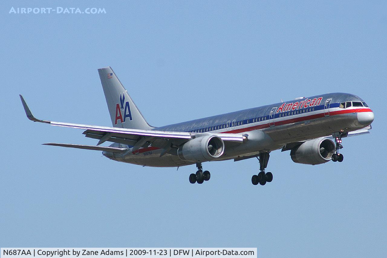 N687AA, 1993 Boeing 757-223 C/N 25695, American Airlines at DFW