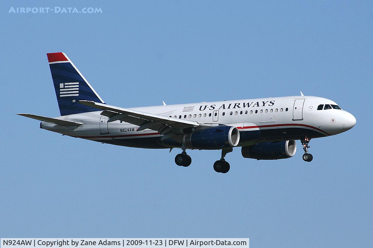 N924AW, 1991 Boeing 757-23A C/N 24924, US Airways landing at DFW