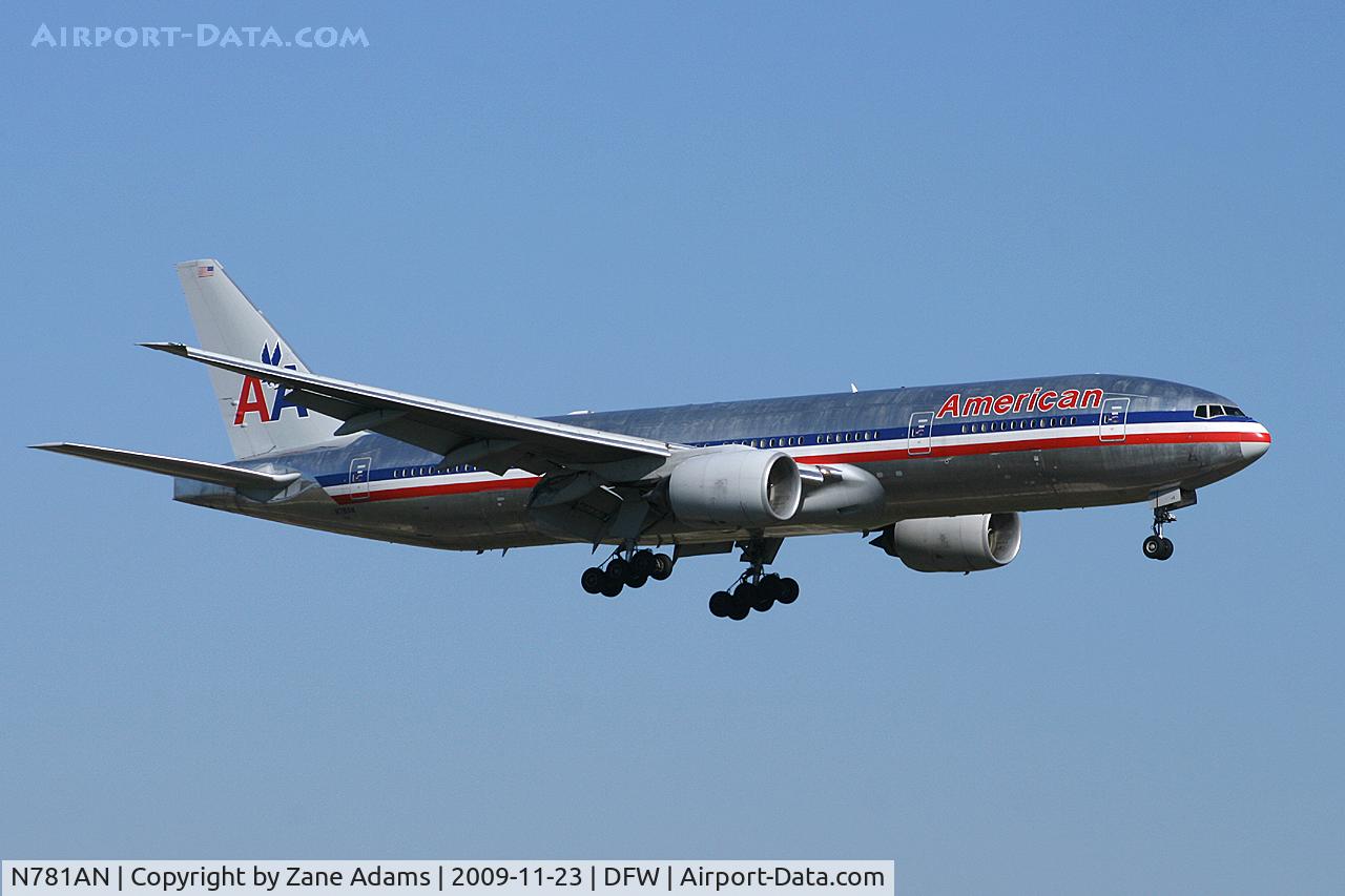 N781AN, 2000 Boeing 777-223 C/N 29586, American Airlines at DFW