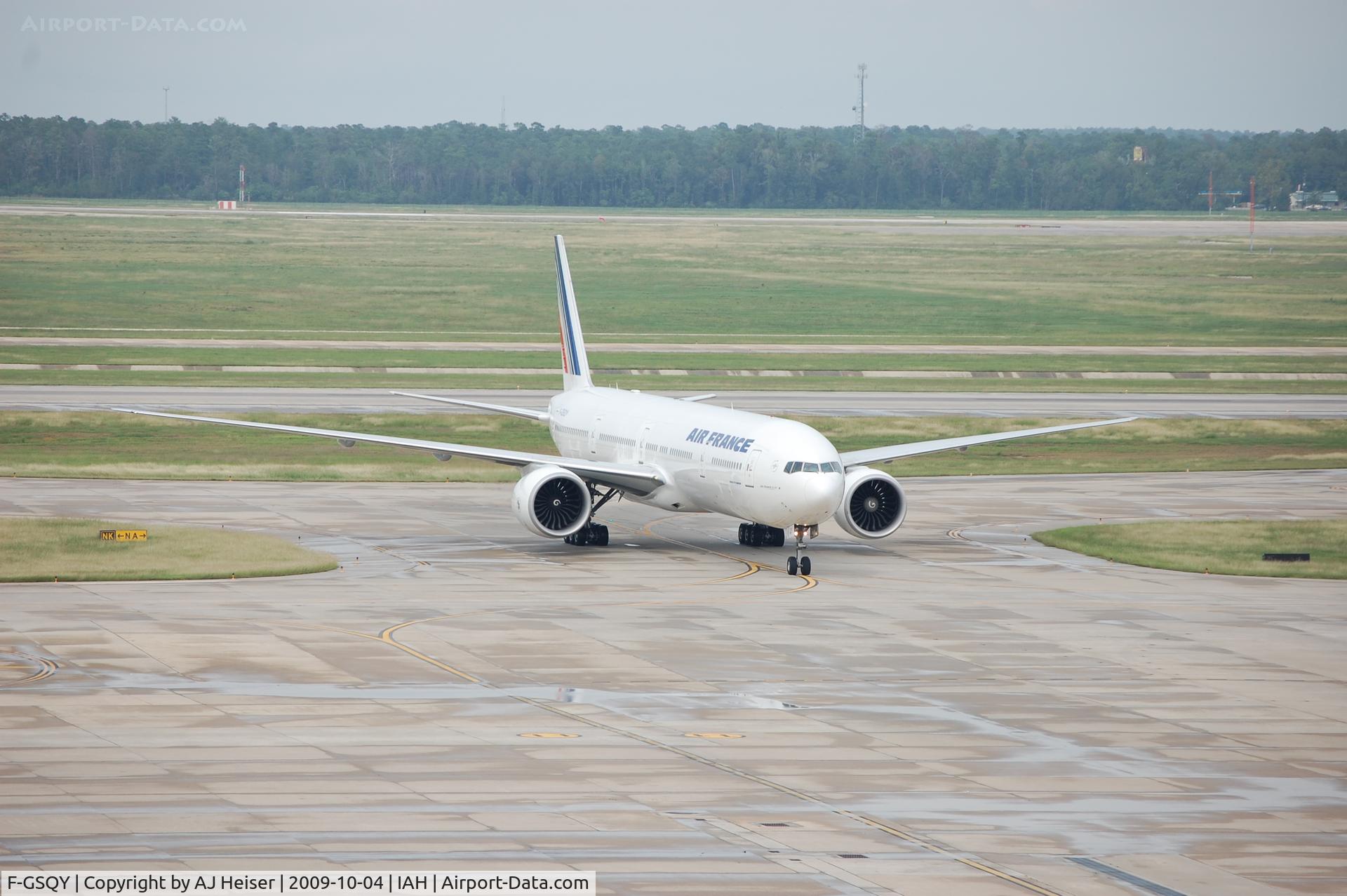 F-GSQY, 2007 Boeing 777-328/ER C/N 35678, F-GSQY entering the Term D ramp at txy NK