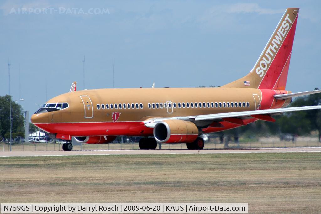 N759GS, 1999 Boeing 737-7H4 C/N 30544, One of the first 73NGs for SWA, and one of the last to be repainted.