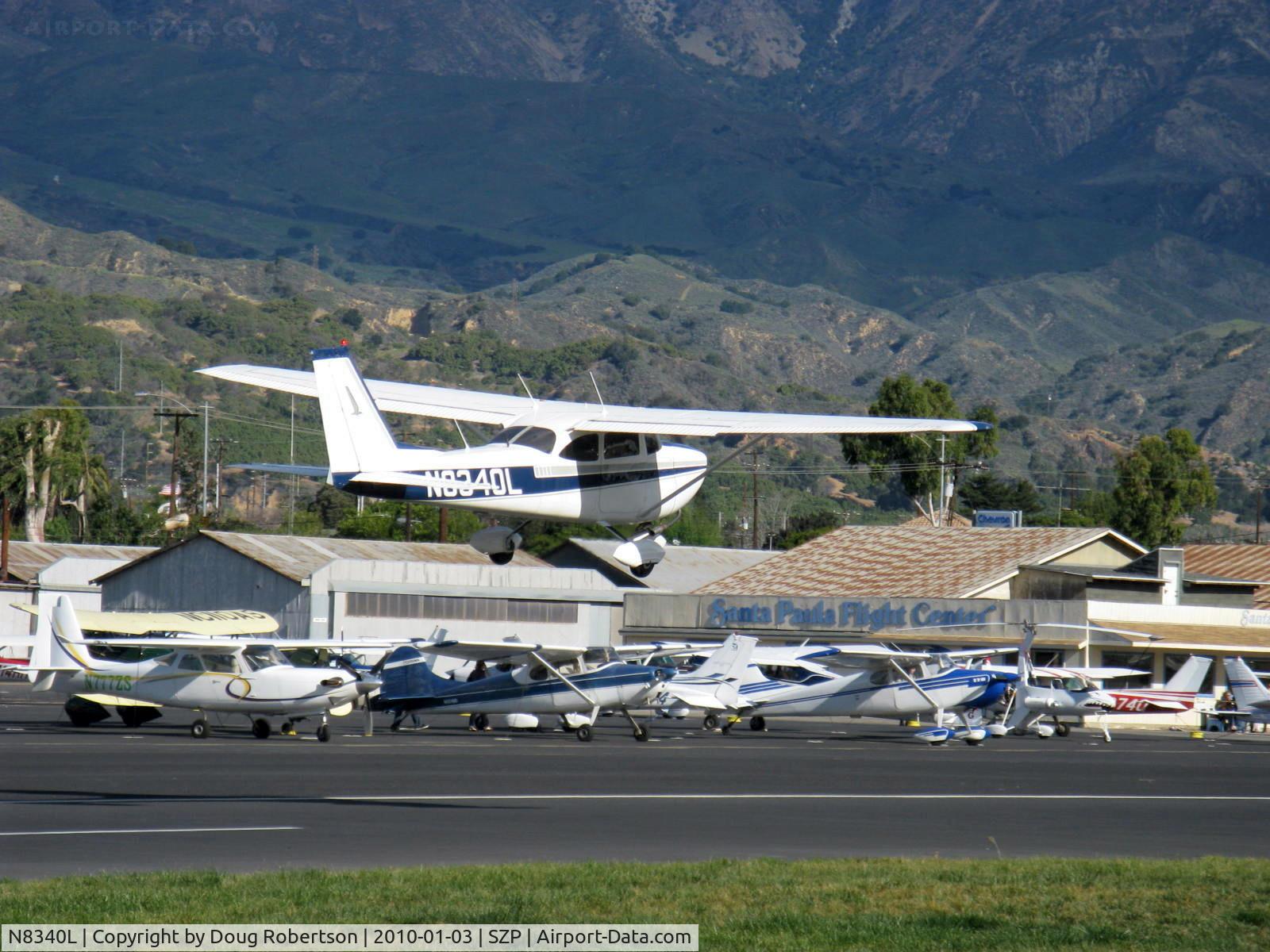 N8340L, 1968 Cessna 172I C/N 17256540, 1968 Cessna 172I, Lycoming O-320-E2D 150 Hp, takeoff climb Rwy 04