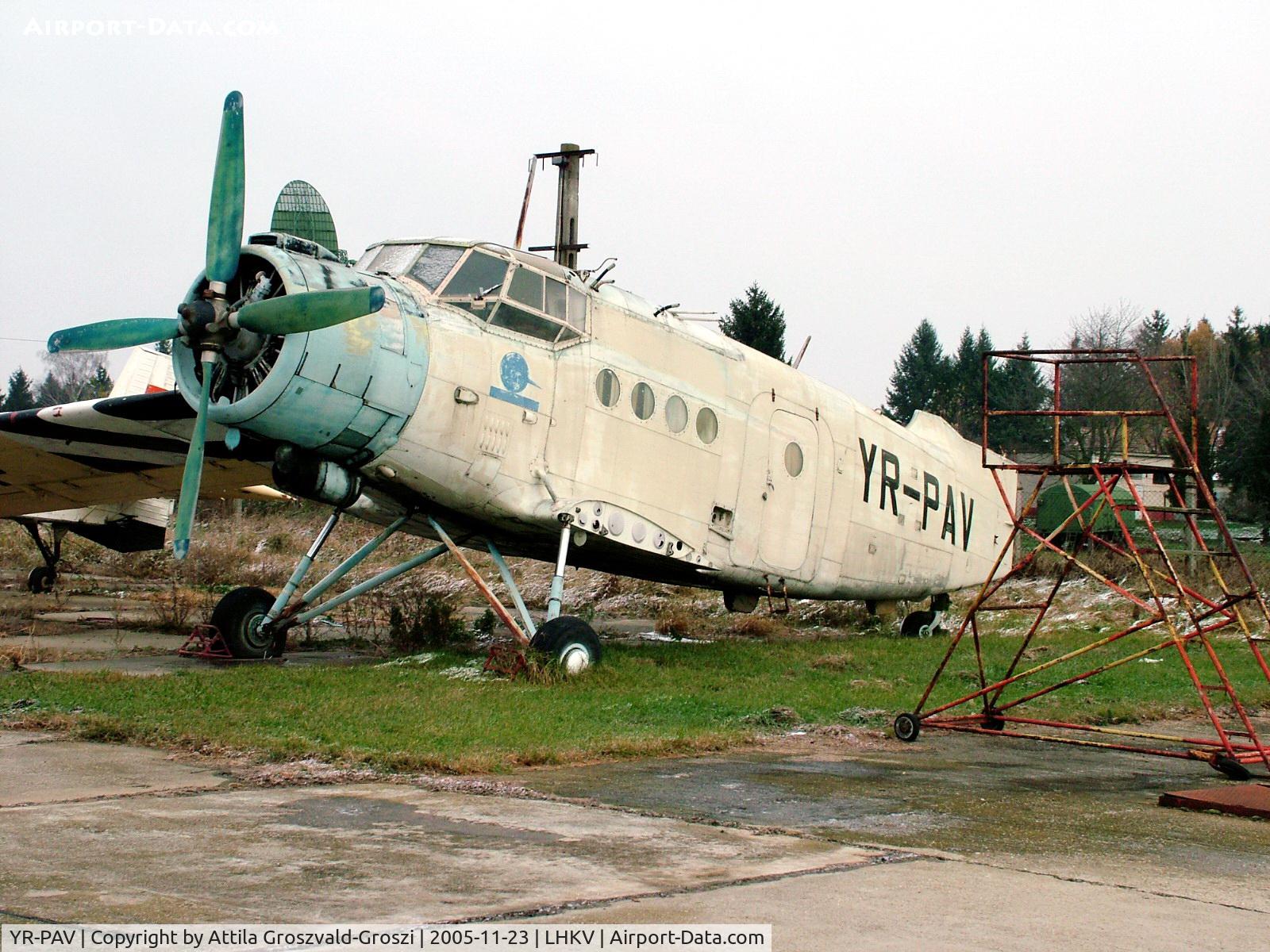 YR-PAV, 1975 PZL-Mielec AN-2R C/N 1G164-56, Hungary-Kaposújlak airport.