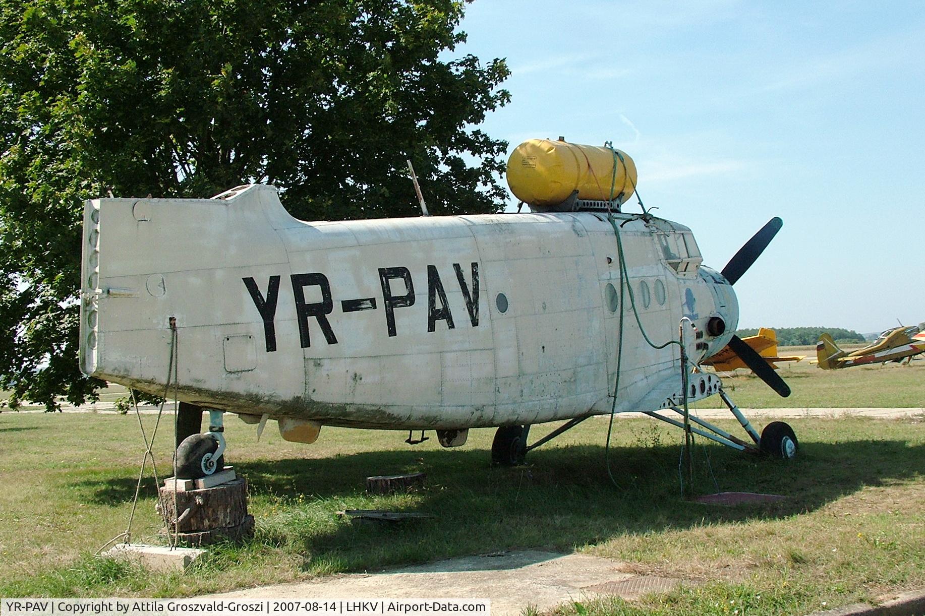 YR-PAV, 1975 PZL-Mielec AN-2R C/N 1G164-56, Kaposújlak airport, Hungary - Dressing room and taking a shower for the parachutists.