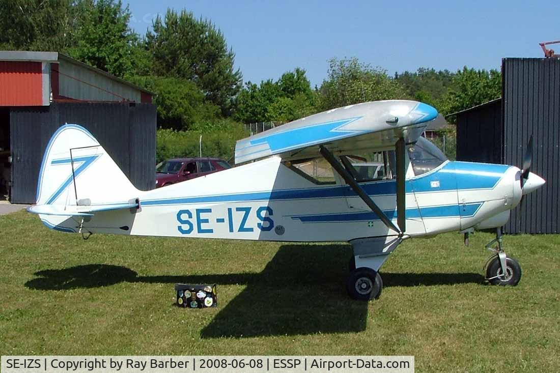 SE-IZS, Piper PA-22-108 Colt Colt C/N 22-8548, Piper PA-22-108 Colt [22-8548]  Norrkoping-Kungsangen~SE 08/06/2008. Seen at its home base of Norrkoping Sweden.