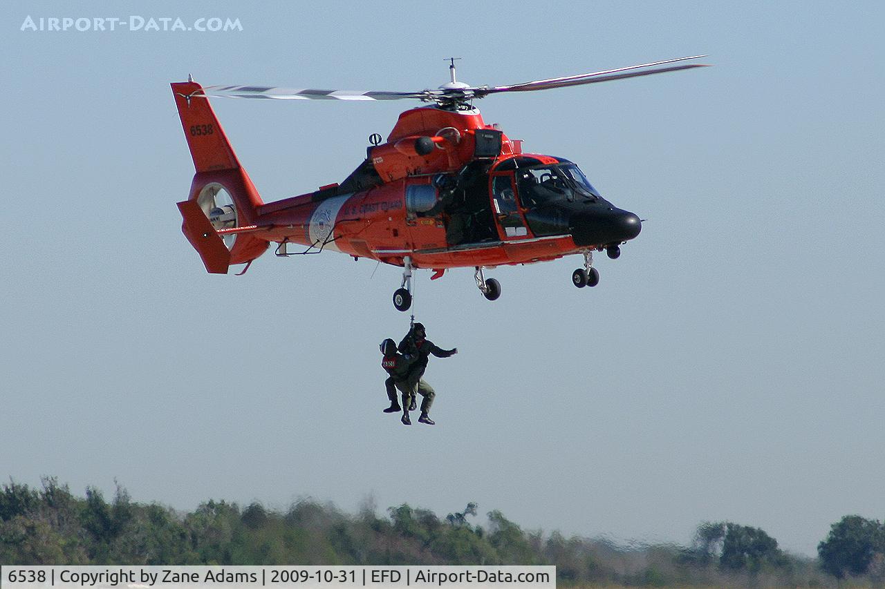 6538, Aerospatiale HH-65C Dolphin C/N 6043, At the 2009 Wings Over Houston Airshow