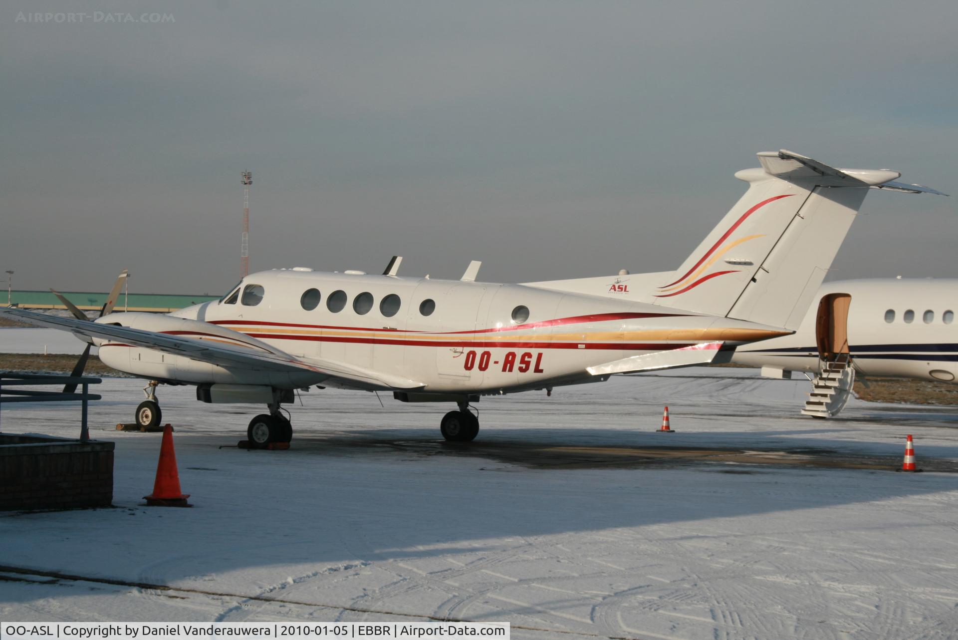 OO-ASL, 1982 Beech 200C Super King Air C/N BL-49, Parked on G.A. apron