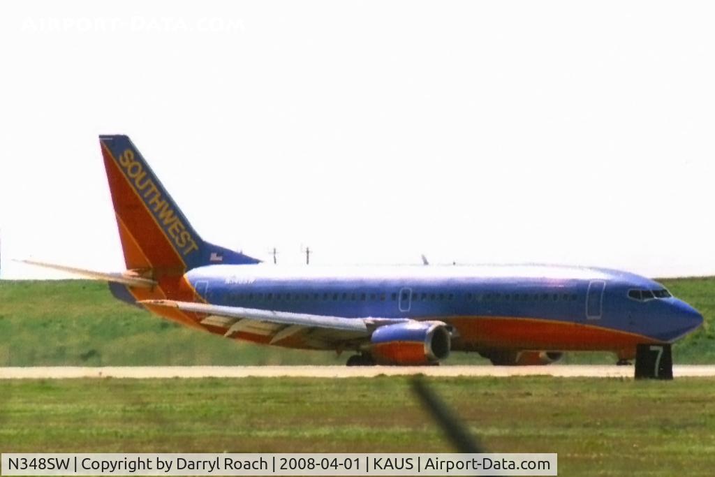 N348SW, 1989 Boeing 737-3H4 C/N 24375, SWA rolls in from 35R.