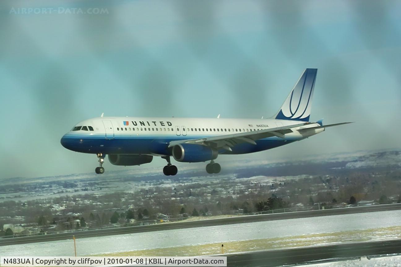 N483UA, 2001 Airbus A320-232 C/N 1586, Airbus A320