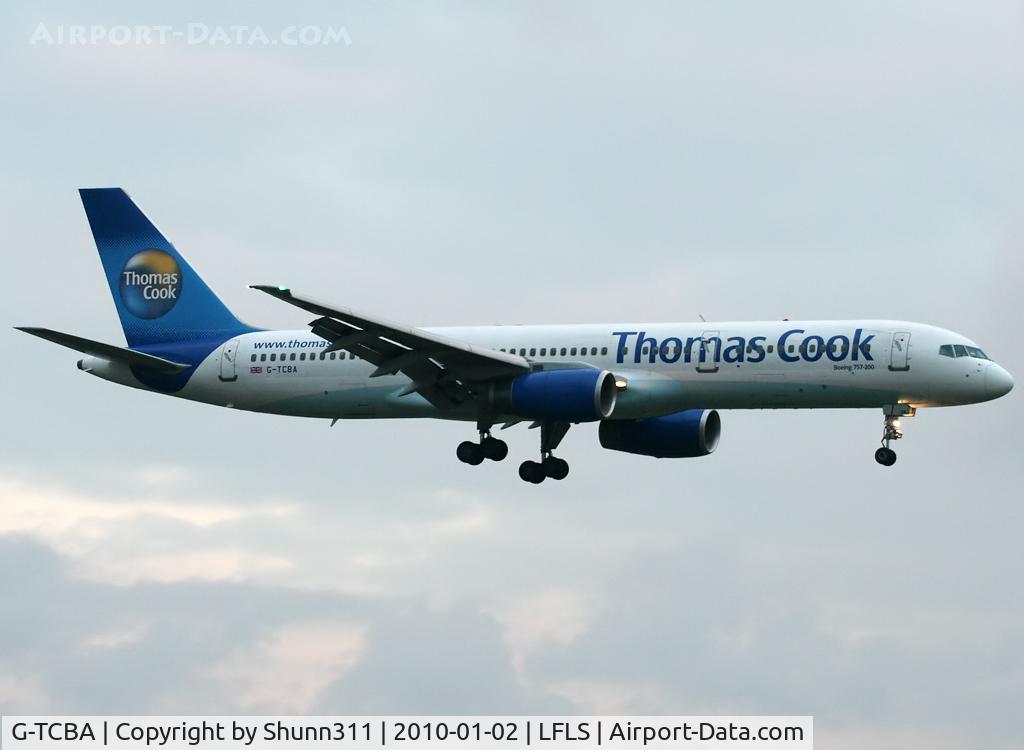 G-TCBA, 1998 Boeing 757-28A C/N 28203, Landing rwy 09