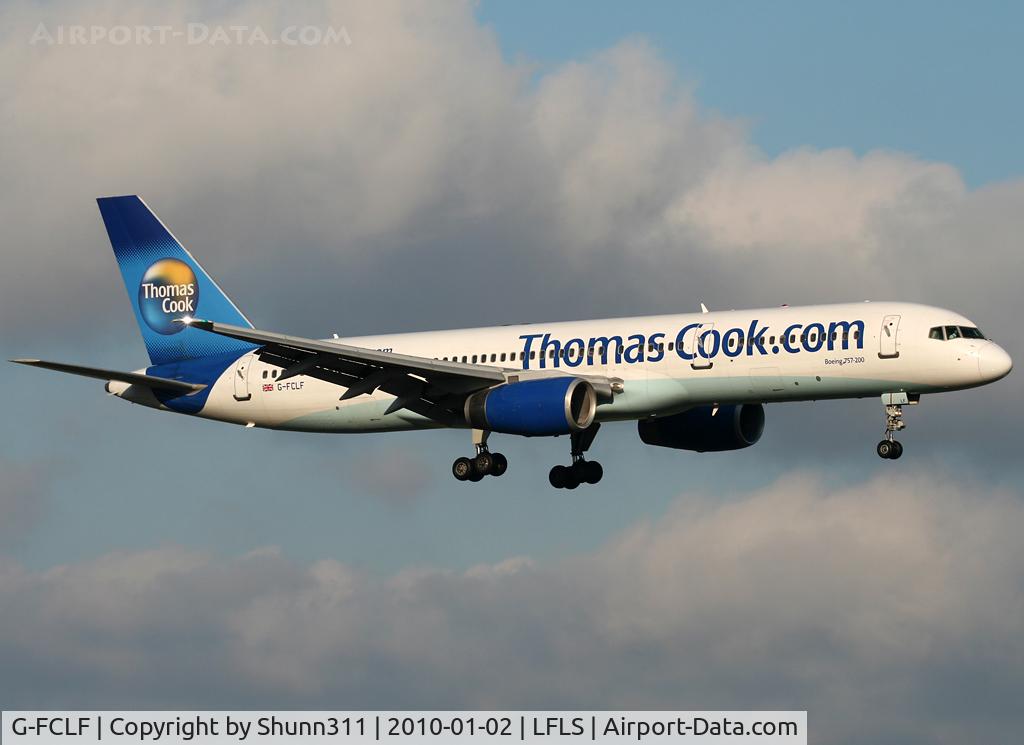 G-FCLF, 1999 Boeing 757-28A C/N 28835, Landing rwy 09