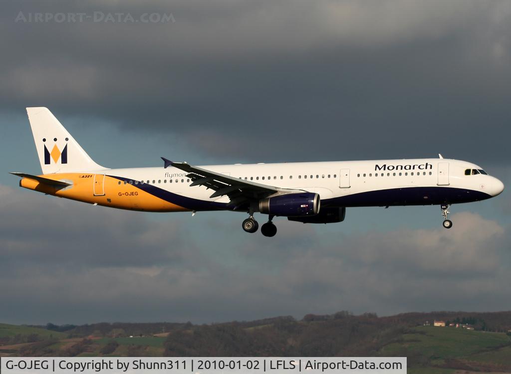 G-OJEG, 1999 Airbus A321-231 C/N 1015, Landing rwy 09