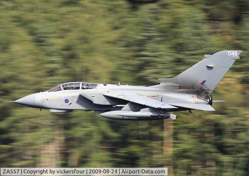 ZA557, 1981 Panavia Tornado GR.4 C/N 077/BS021/3041, Royal Air Force. Operated by the Marham Wing, coded '048'. Thirlmere, Cumbria.