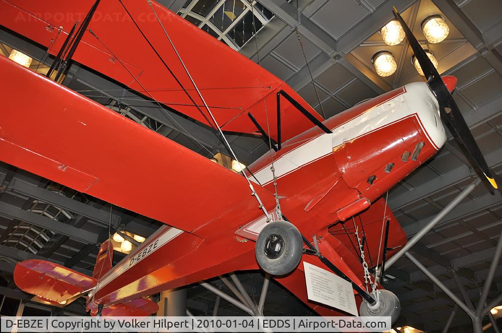 D-EBZE, 1934 Bucker Bu-131B-1 Jungmann C/N 2120, at str