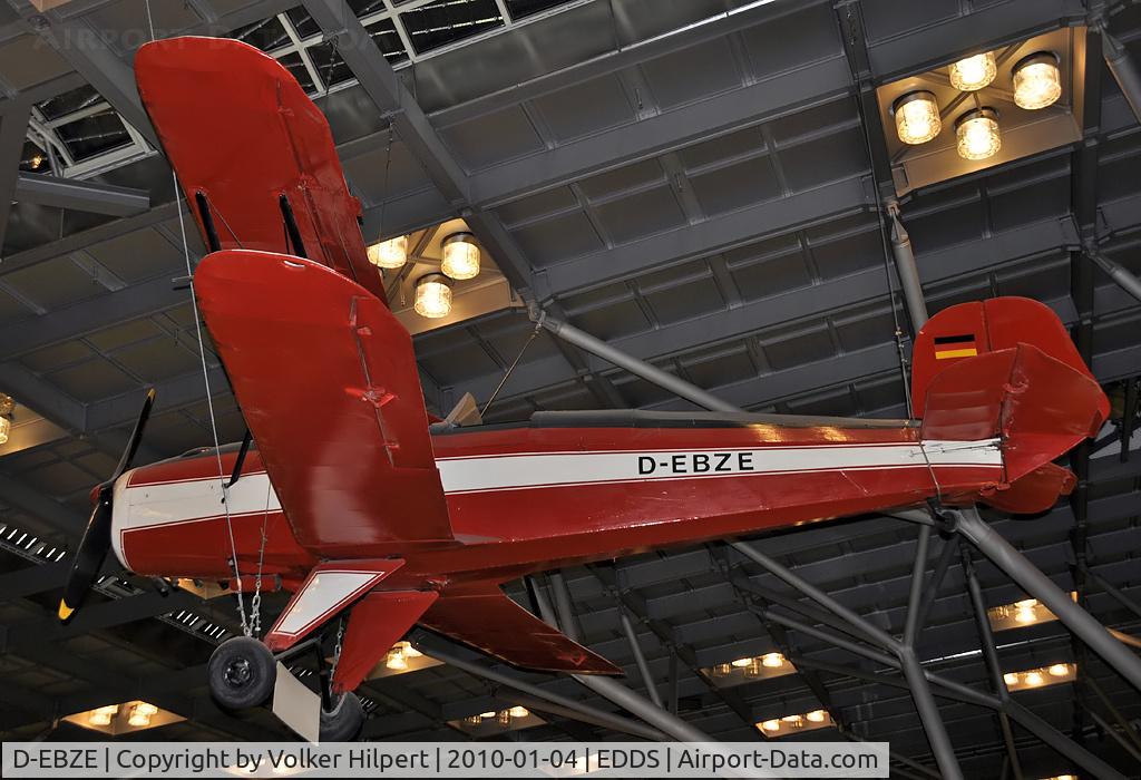 D-EBZE, 1934 Bucker Bu-131B-1 Jungmann C/N 2120, at str