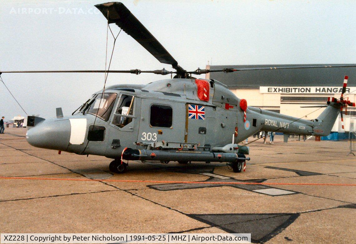 XZ228, 1976 Westland Lynx HAS.3GM C/N 002, Lynx HAS.3GM of 815 Squadron in the static park at the 1991 Mildenhall Air Fete.