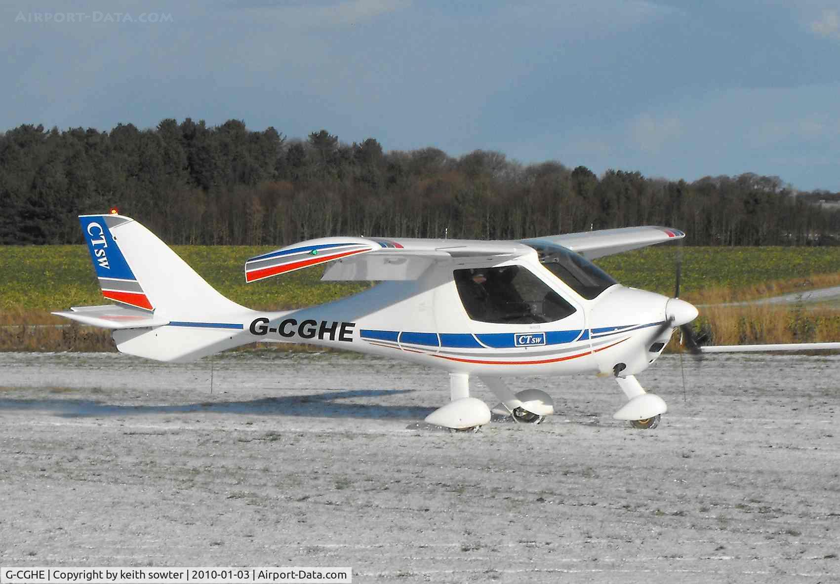 G-CGHE, 2009 Flight Design CTSW C/N 8497, Visitor at Northrepps 3/1/2010