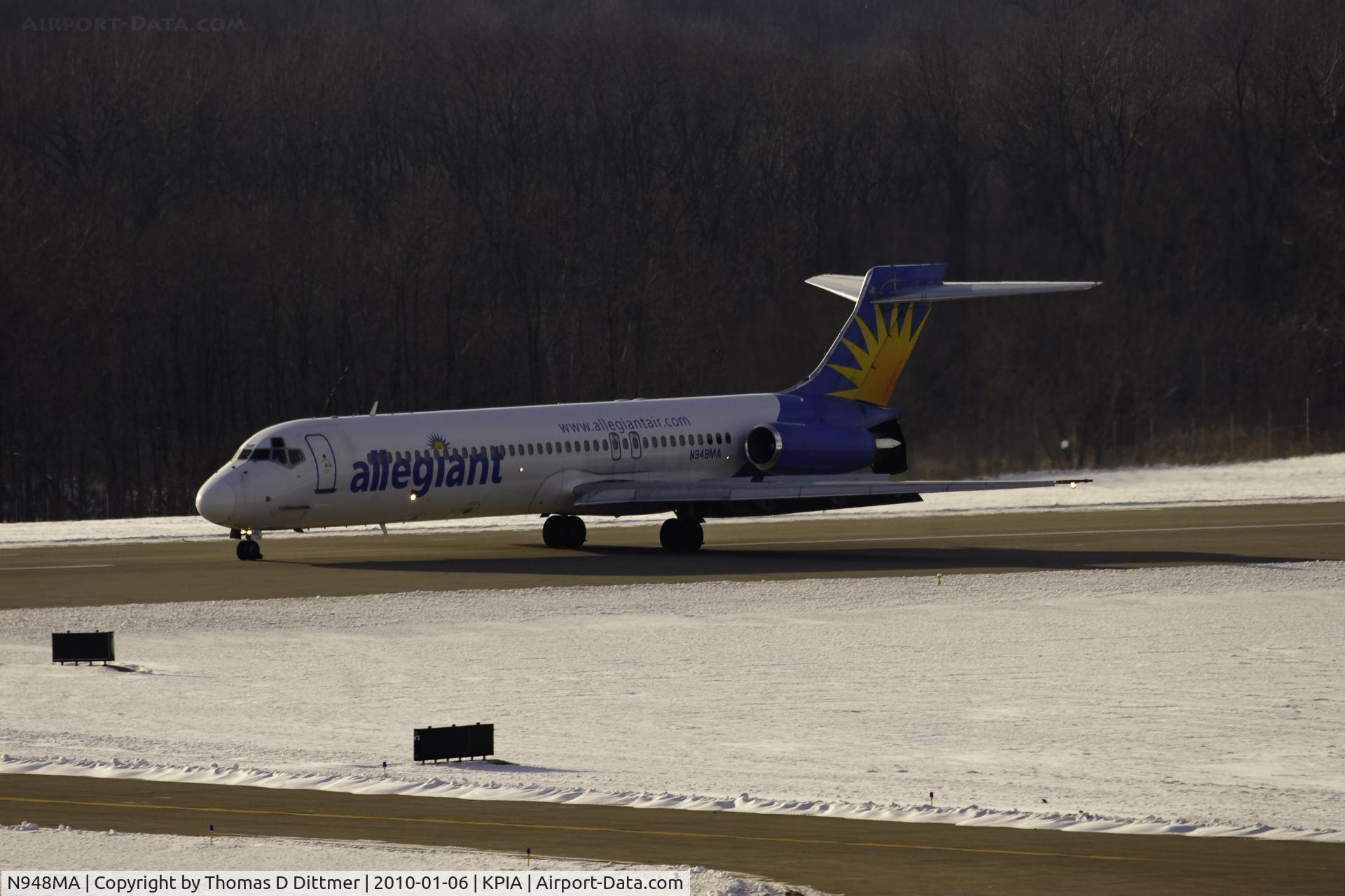 N948MA, 1989 McDonnell Douglas DC-9-87 C/N 49778, Allegiant Airways (N948MA) slowing to taxi speed