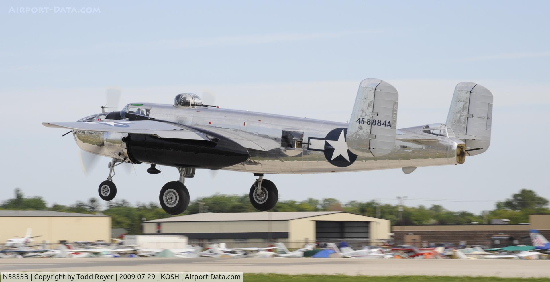 N5833B, 1945 North American B-25J Mitchell Mitchell C/N 108-47735, EAA AIRVENTURE 2009